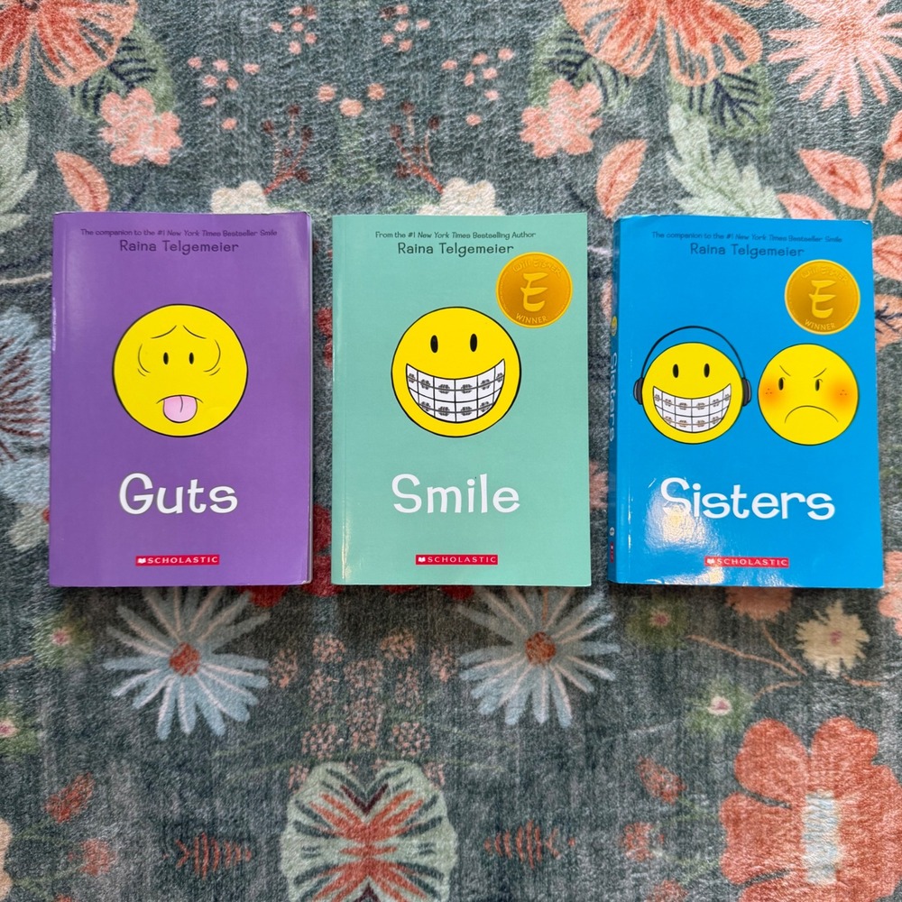 Raina Telgemeier Graphic Novel Set Guts Smile Sisters Scholastic Paperback